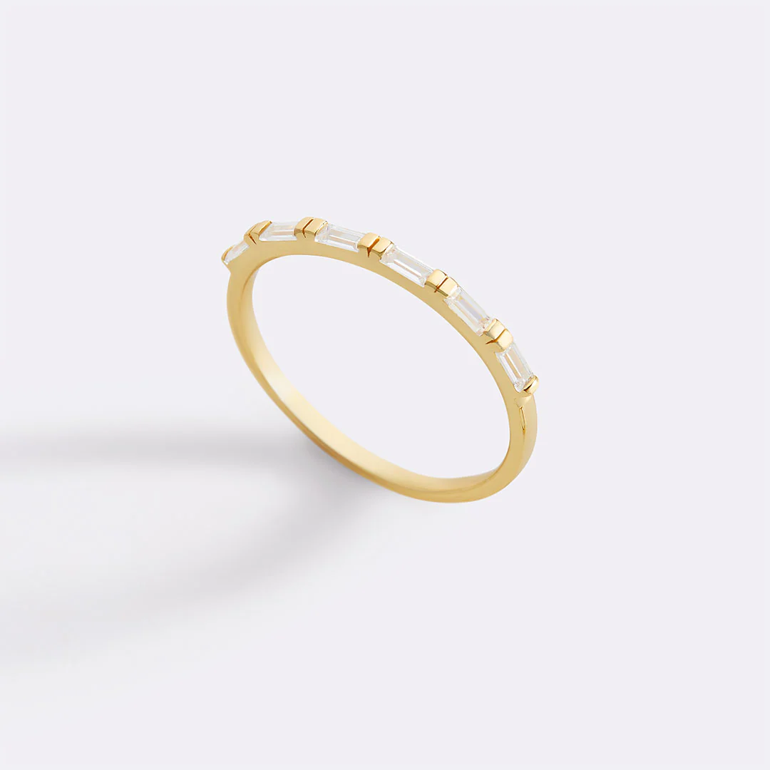 Baguette Diamond Ring - Image 29