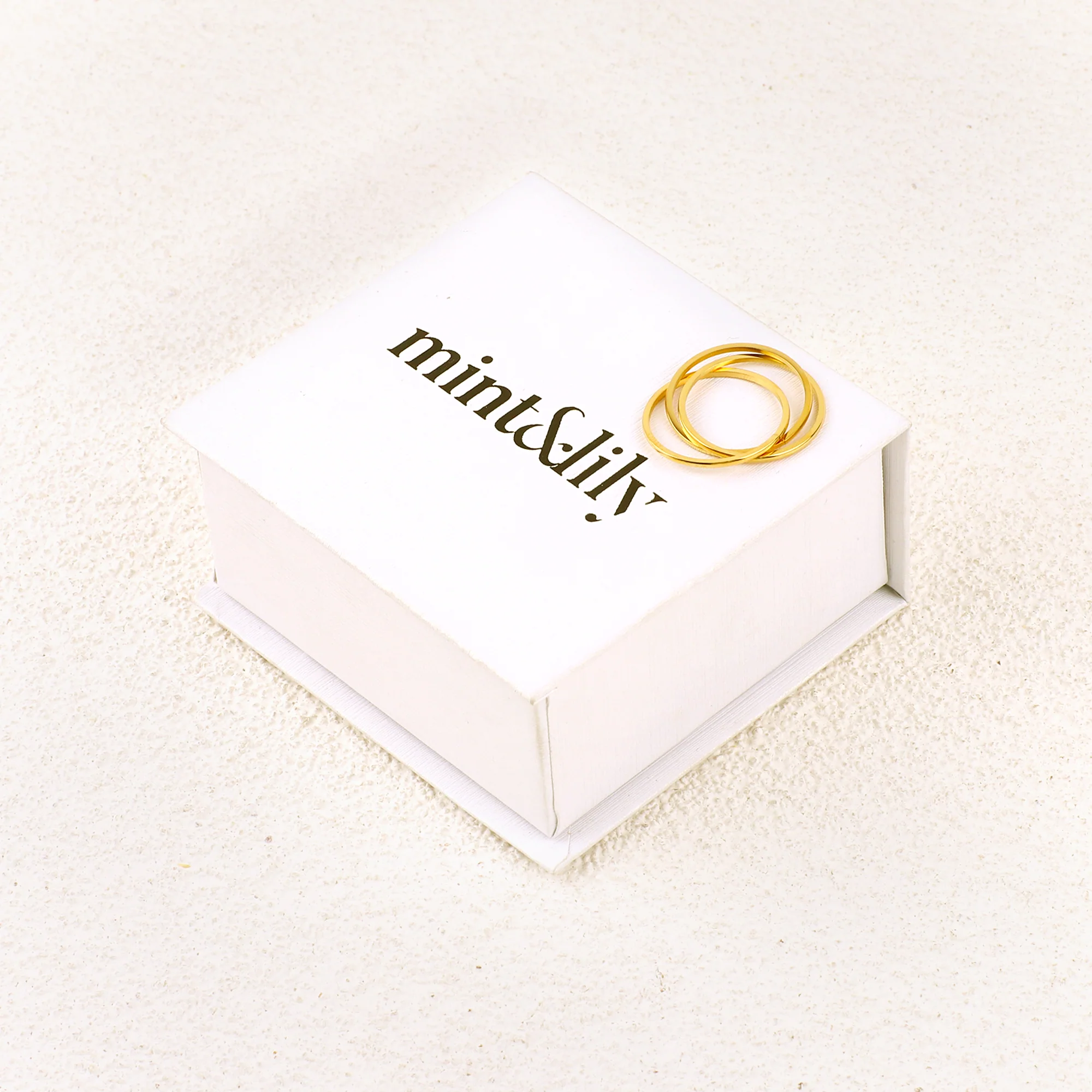 Dainty Interlocking Fidget Ring - Image 17