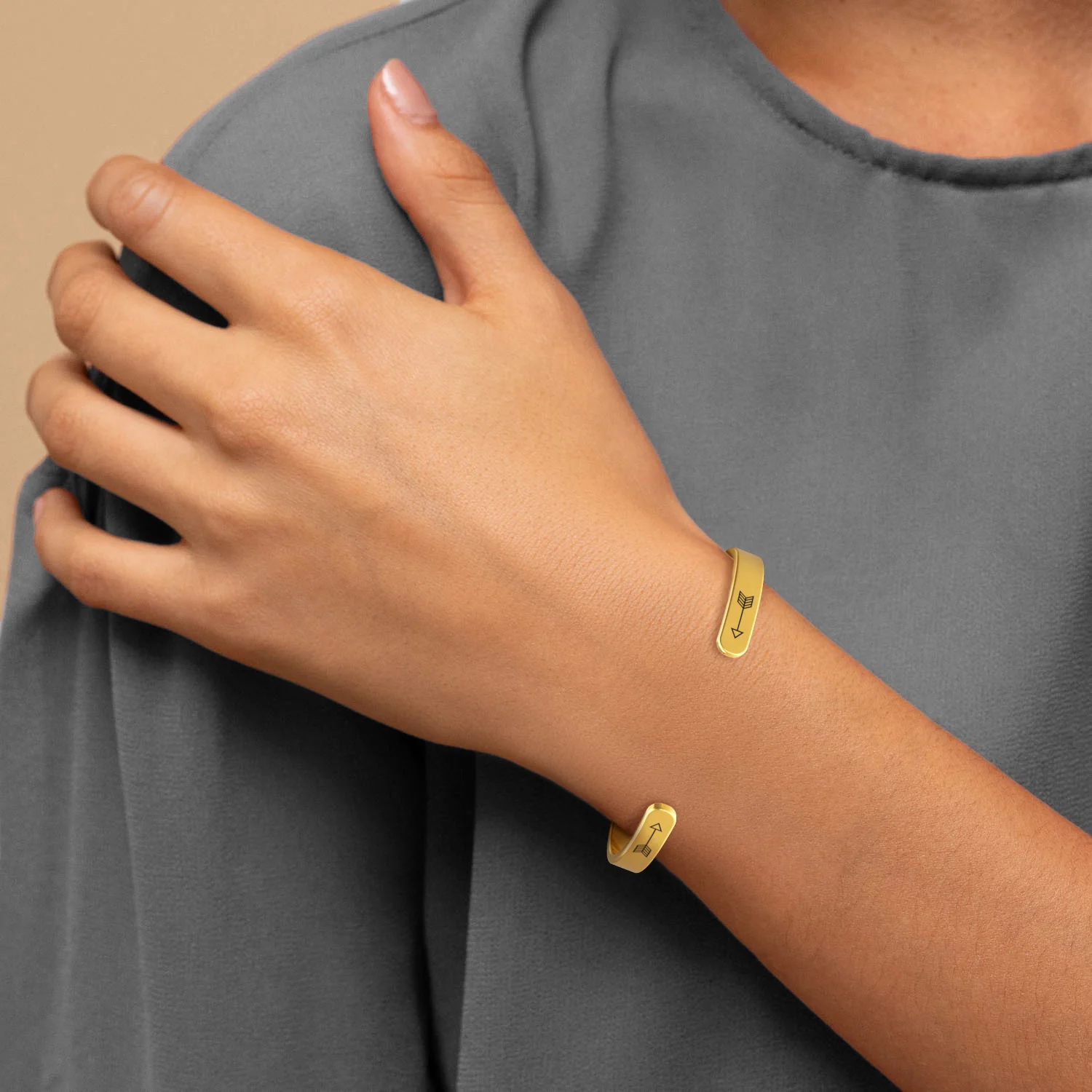 Mama Bear & Her Baby Bears Engraved Cuff Bracelet - Image 51