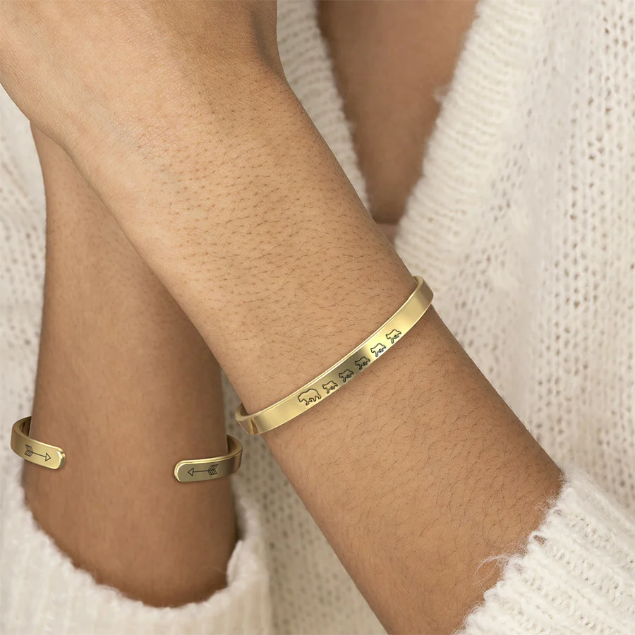 Mama Bear & Her Baby Bears Engraved Cuff Bracelet - Image 97