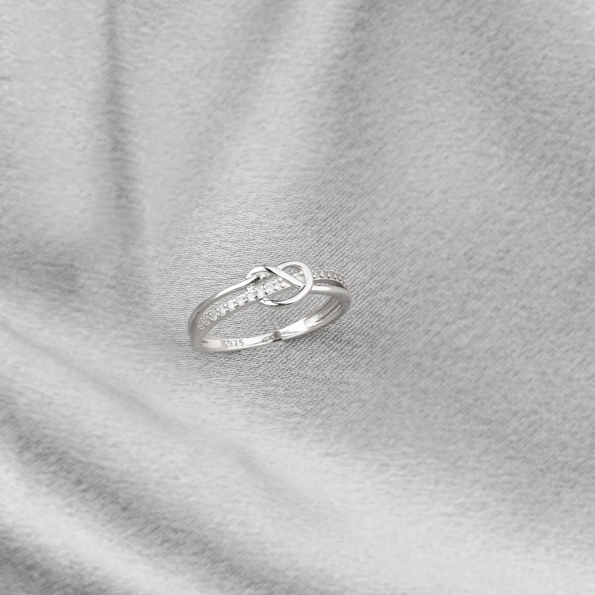 Mother & Daughter Bond Double Band Knot Ring - Image 8