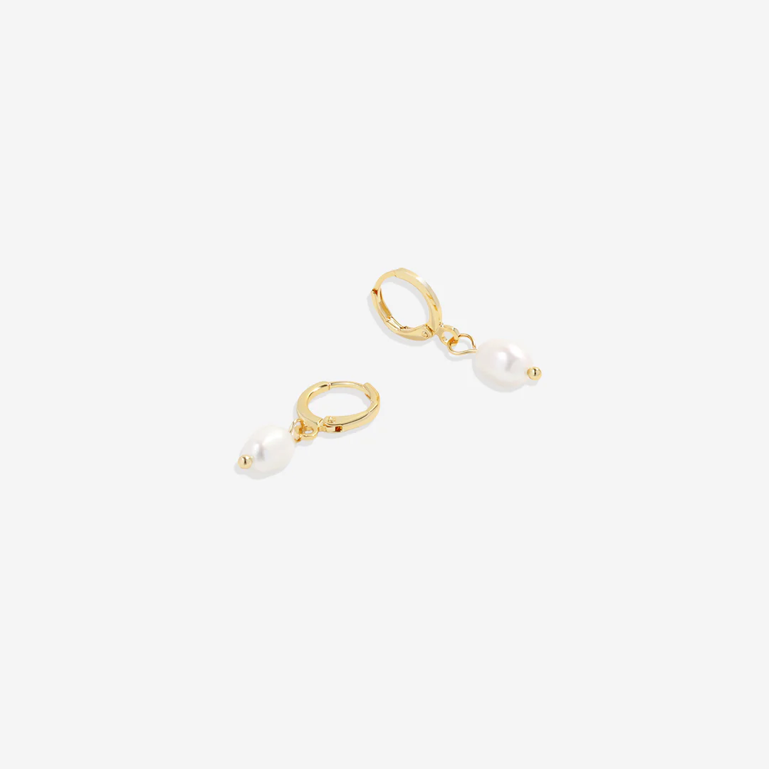 Freshwater Pearl Drop Huggie Earrings - Image 30