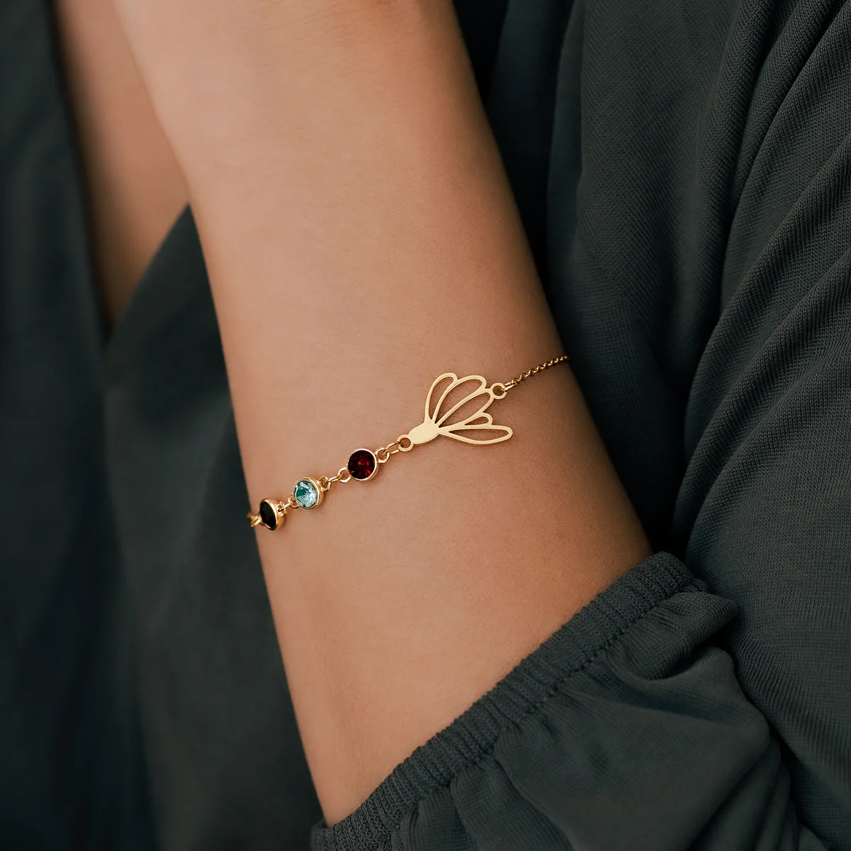 Personalized Birth Flower & Birthstones Bracelet February Iris - Image 10