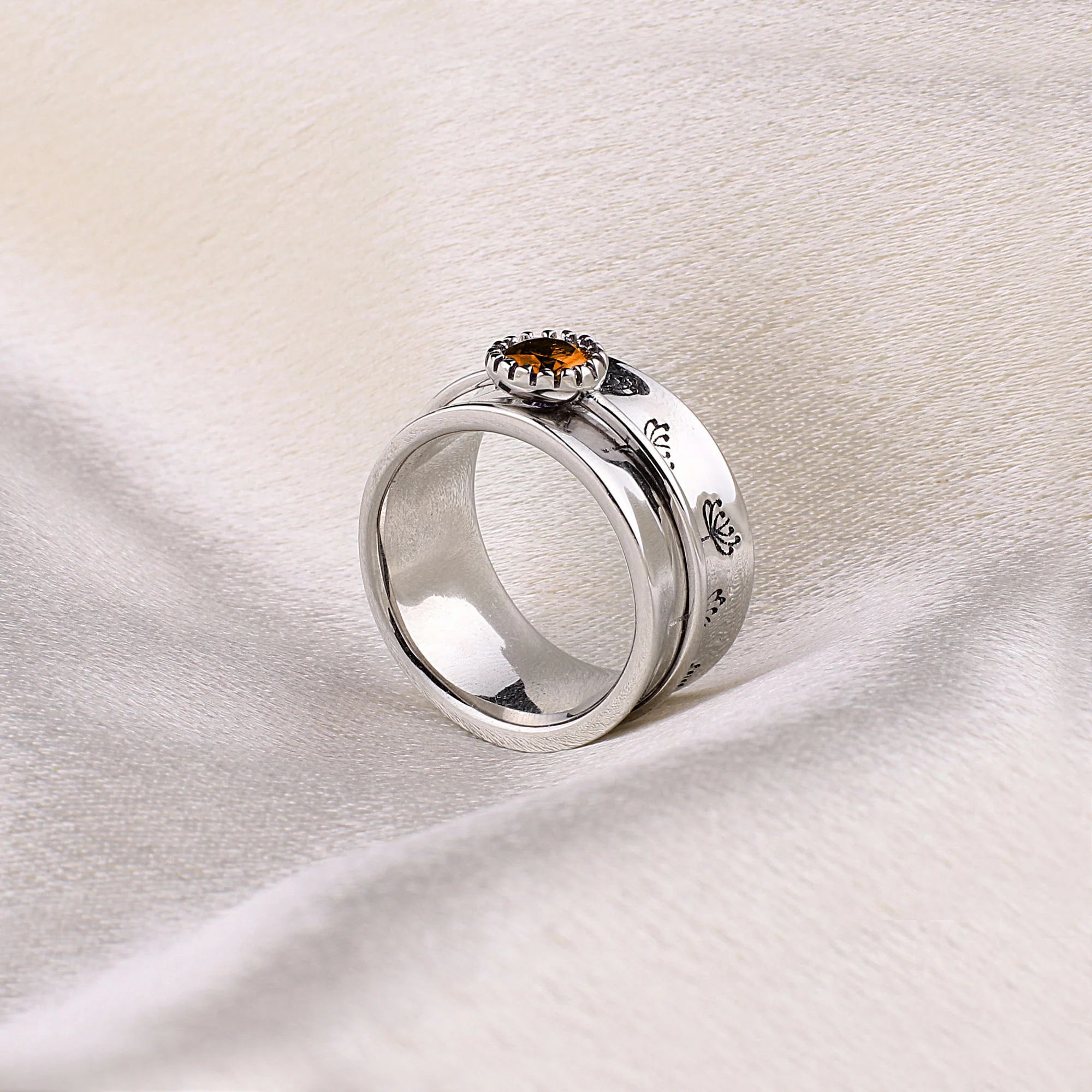 Silver Dandelion Birthstone Spinning Fidget Ring - Image 34