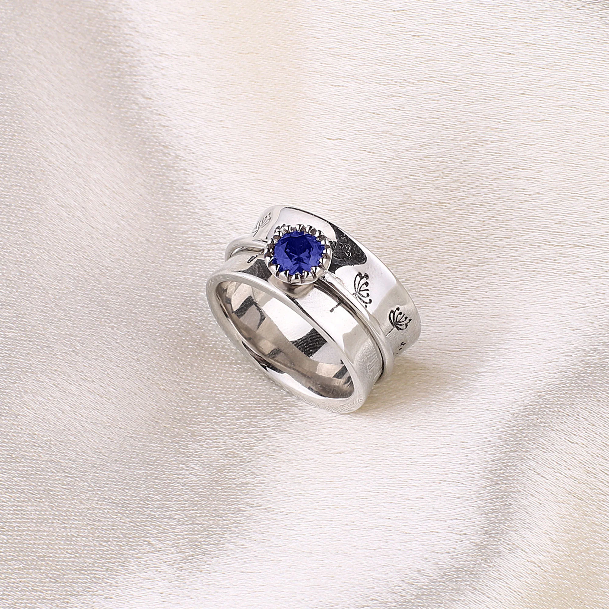 Silver Dandelion Birthstone Spinning Fidget Ring - Image 71